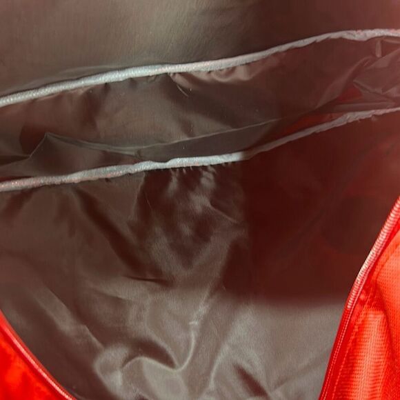 Hello Kitty Duffel Bag - Picture 4 of 4